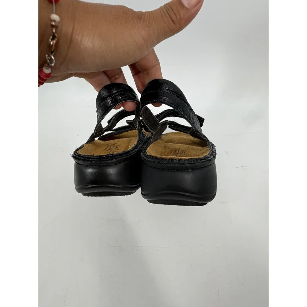 Naot Papaya Women's Size 39 US 8 Black Leather Slides Wedge Sandals Comfort